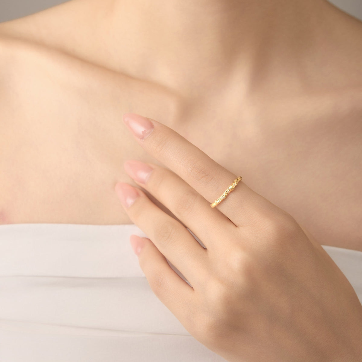 Starlit Glow Adjustable Ring – Irregular Hollow Texture, 18K Gold Vermeil on 925 Silver – View 11 | ARTTOO STUDIO
