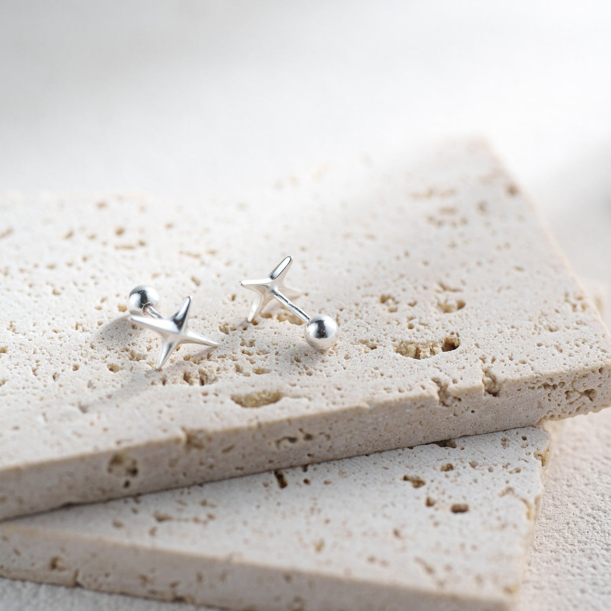Falling Star Stud Earrings – 999 Silver with 18K Gold Plating – View 4 | ARTTOO STUDIO