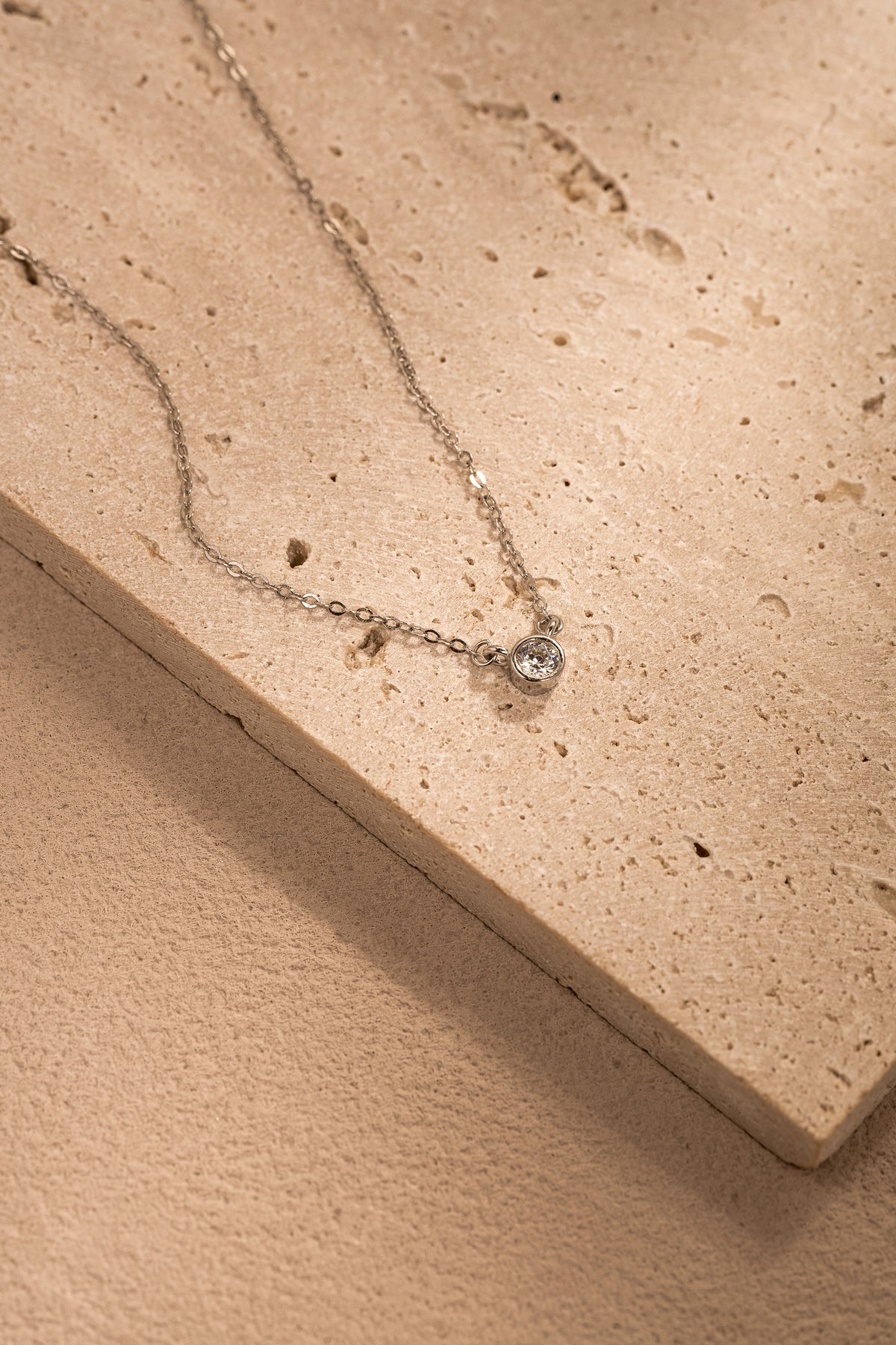 Minimalist Zircon Pendant Necklace – 925 Silver with 18K Gold/Platinum Plating – View 4 | ARTTOO STUDIO