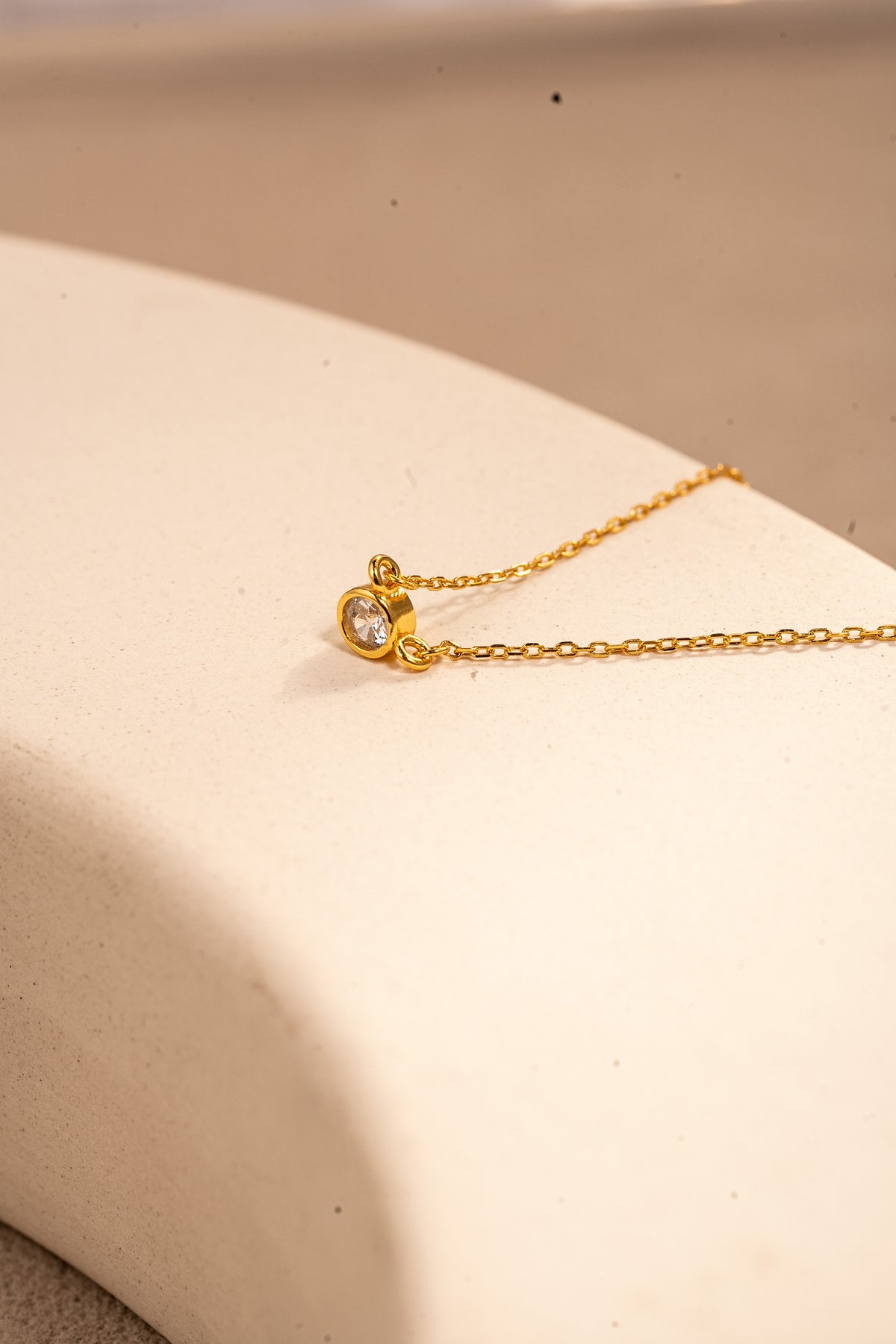 Minimalist Zircon Pendant Necklace – 925 Silver with 18K Gold/Platinum Plating – View 7 | ARTTOO STUDIO