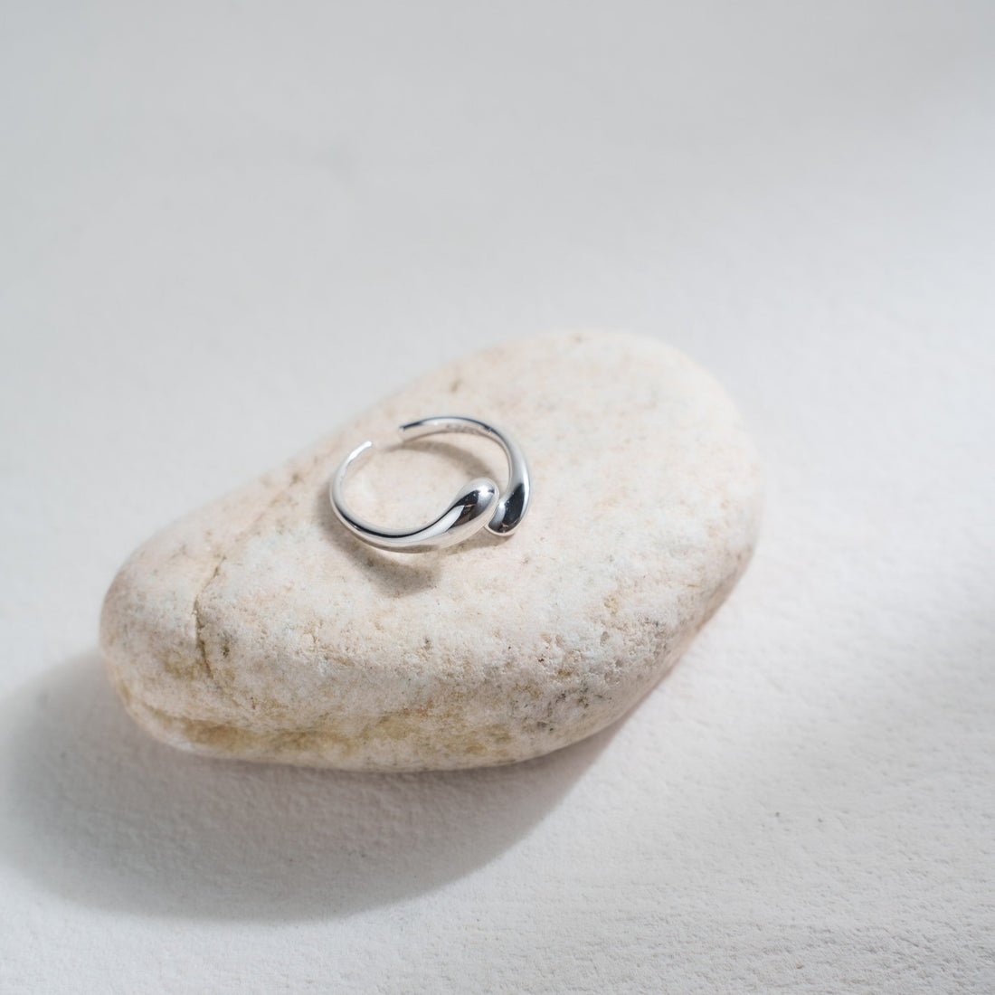 Echoes of Light Adjustable Ring – Platinum & Gold Vermeil on 925 Silver – View 6 | ARTTOO STUDIO