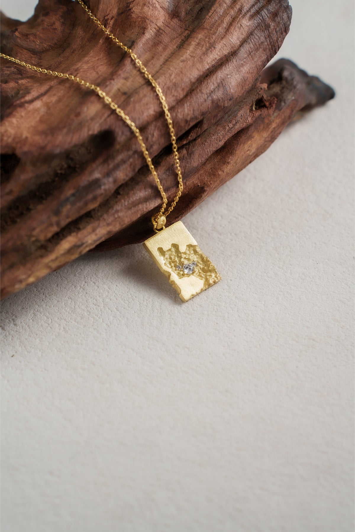 Stardust Relic Pendant Necklace – 925 Silver with 18K Gold Plating – View 14 | ARTTOO STUDIO
