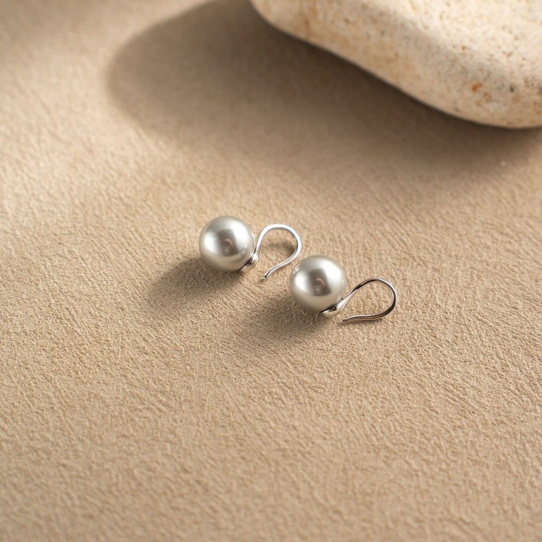 Moonlight Letter Drop Earrings – 925 Silver with 18K Gold Plating – View 4 | ARTTOO STUDIO