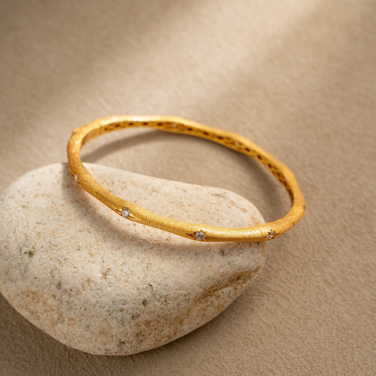 Starbeam Glow Bracelet – 925 Silver with 22K Gold Plating – View 4 | ARTTOO STUDIO