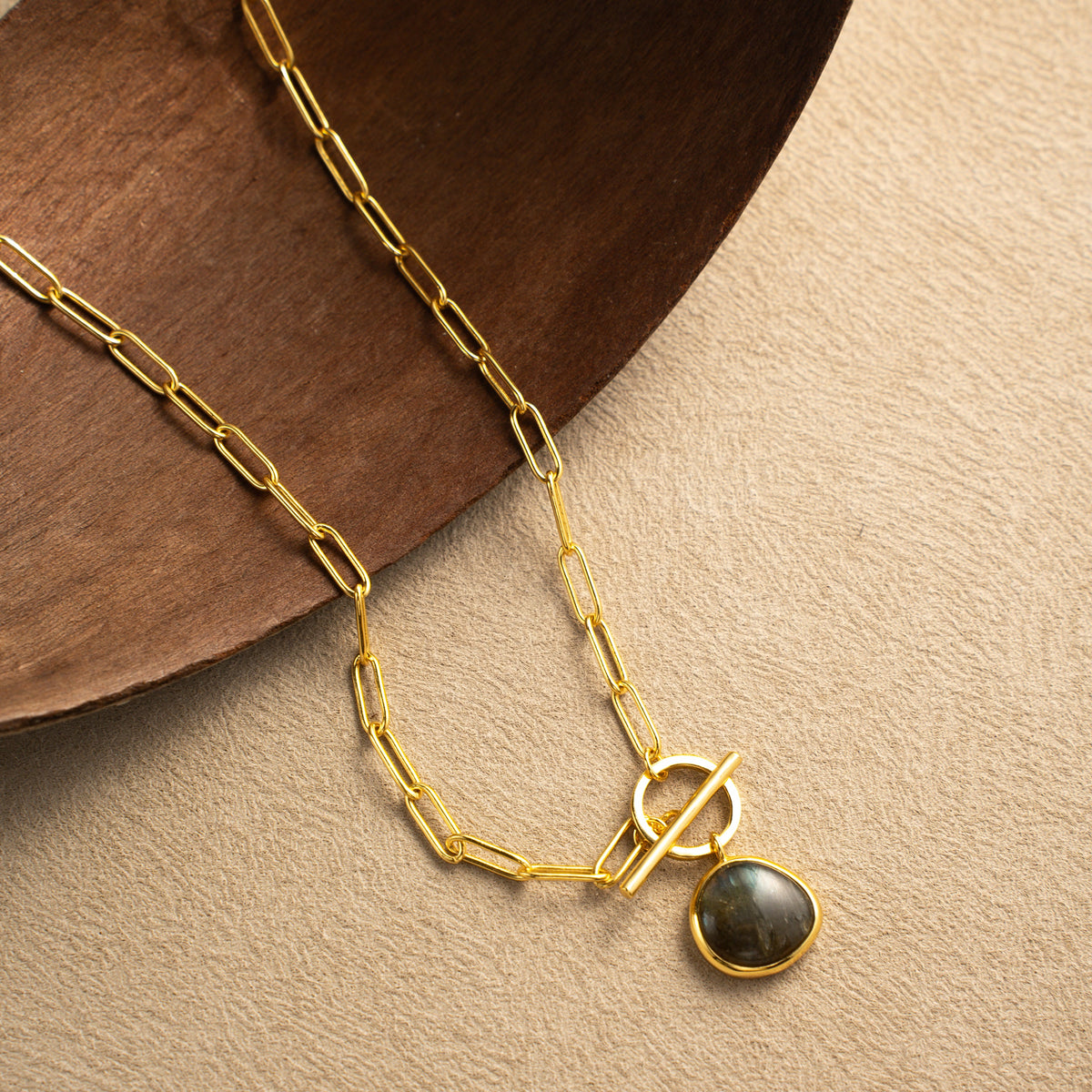 Golden Orbit Pendant Necklace – 18K Gold Vermeil on 925 Silve – View 5 | ARTTOO STUDIO