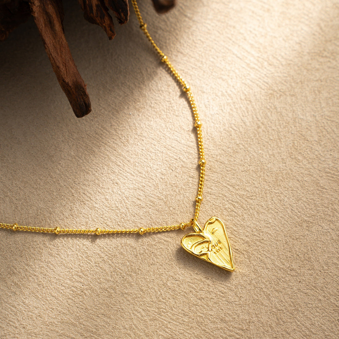 Heart of Passion Pendant Necklace – 18K Gold Vermeil on 925 Silver – View 4 | ARTTOO STUDIO