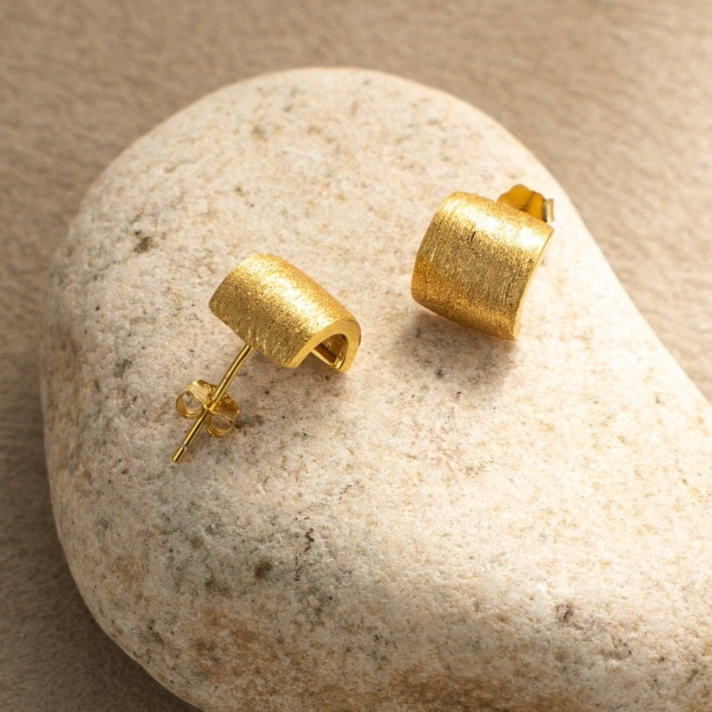 Time Curl Hoop Earrings – 925 Silver with 18K Gold Plating – View 4 | ARTTOO STUDIO