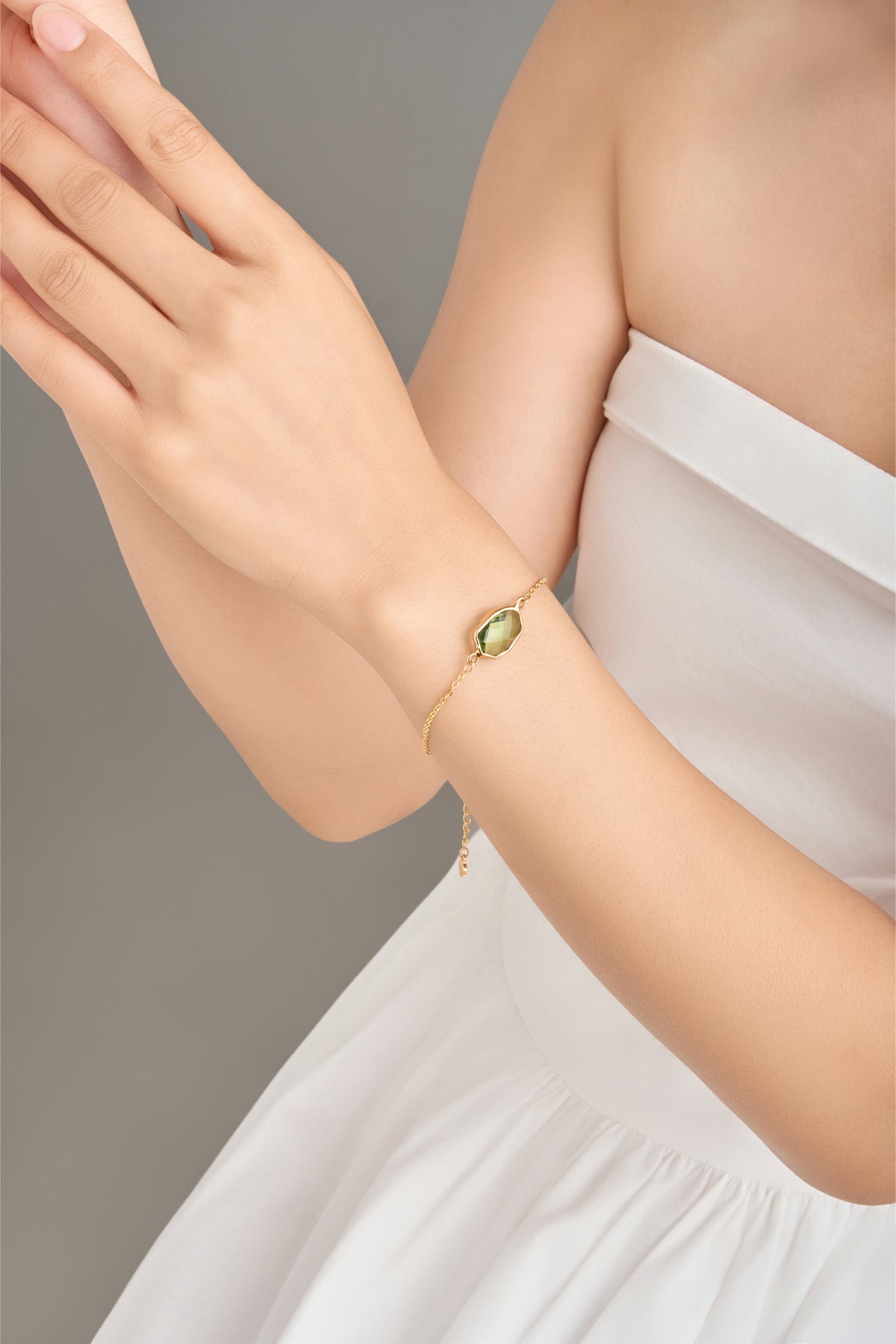 Sunlit Rhythm Bracelet – Brass with 18K Gold Plating – View 6 | ARTTOO STUDIO