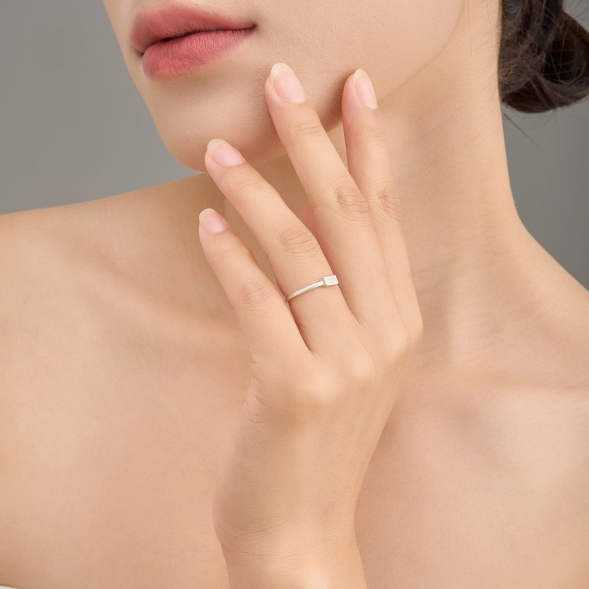 Glimmer Geometry Baguette Zircon Ring – 925 Silver with 18K Gold Plating – View 8 | ARTTOO STUDIO