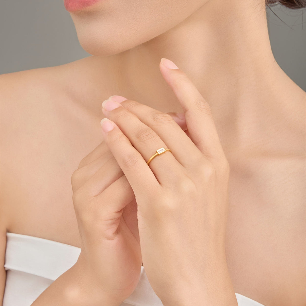 Glimmer Geometry Baguette Zircon Ring – 925 Silver with 18K Gold Plating – View 6 | ARTTOO STUDIO
