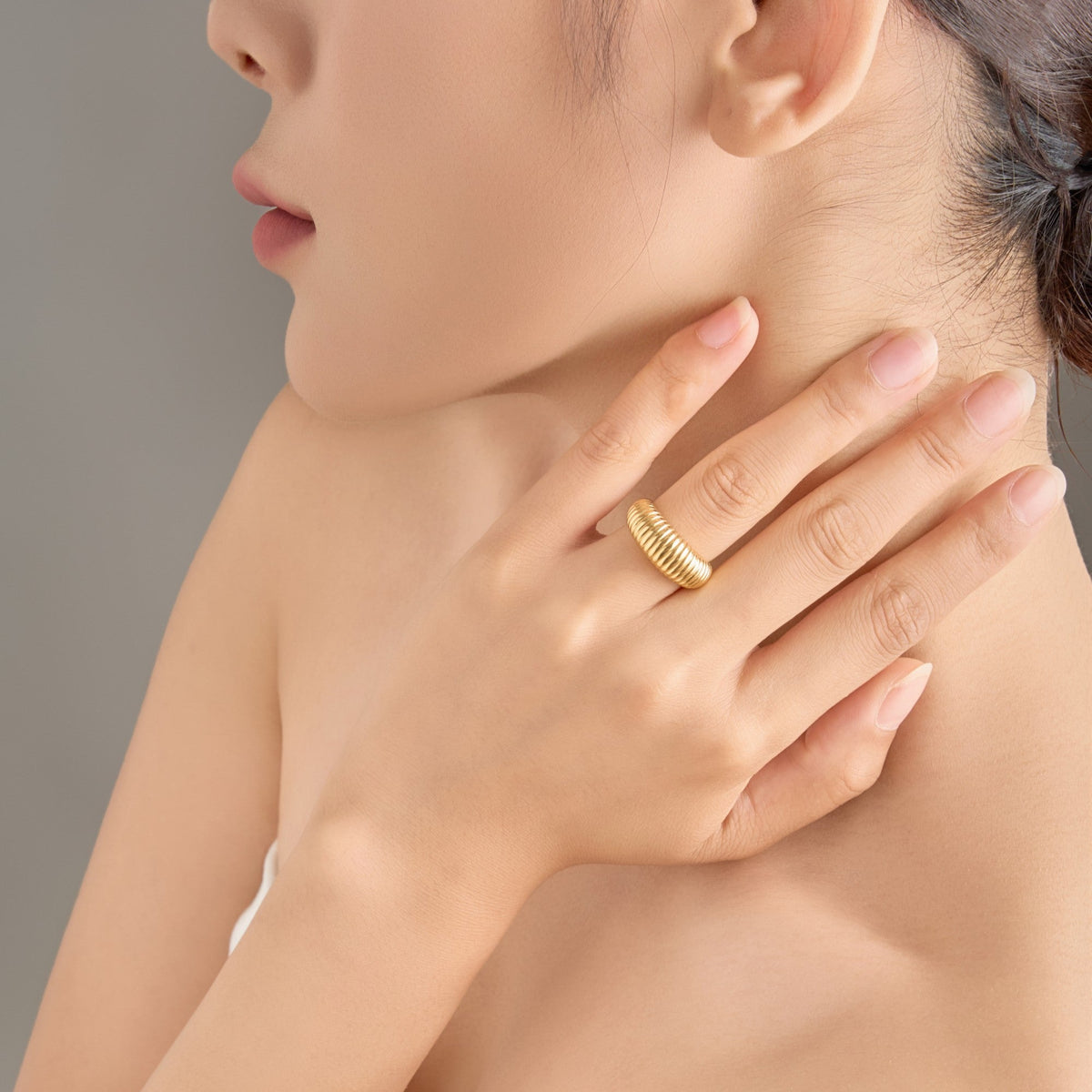 Sunlit Rhythm Ring – 18K Gold Vermeil on 925 Silver – View 5 | ARTTOO STUDIO