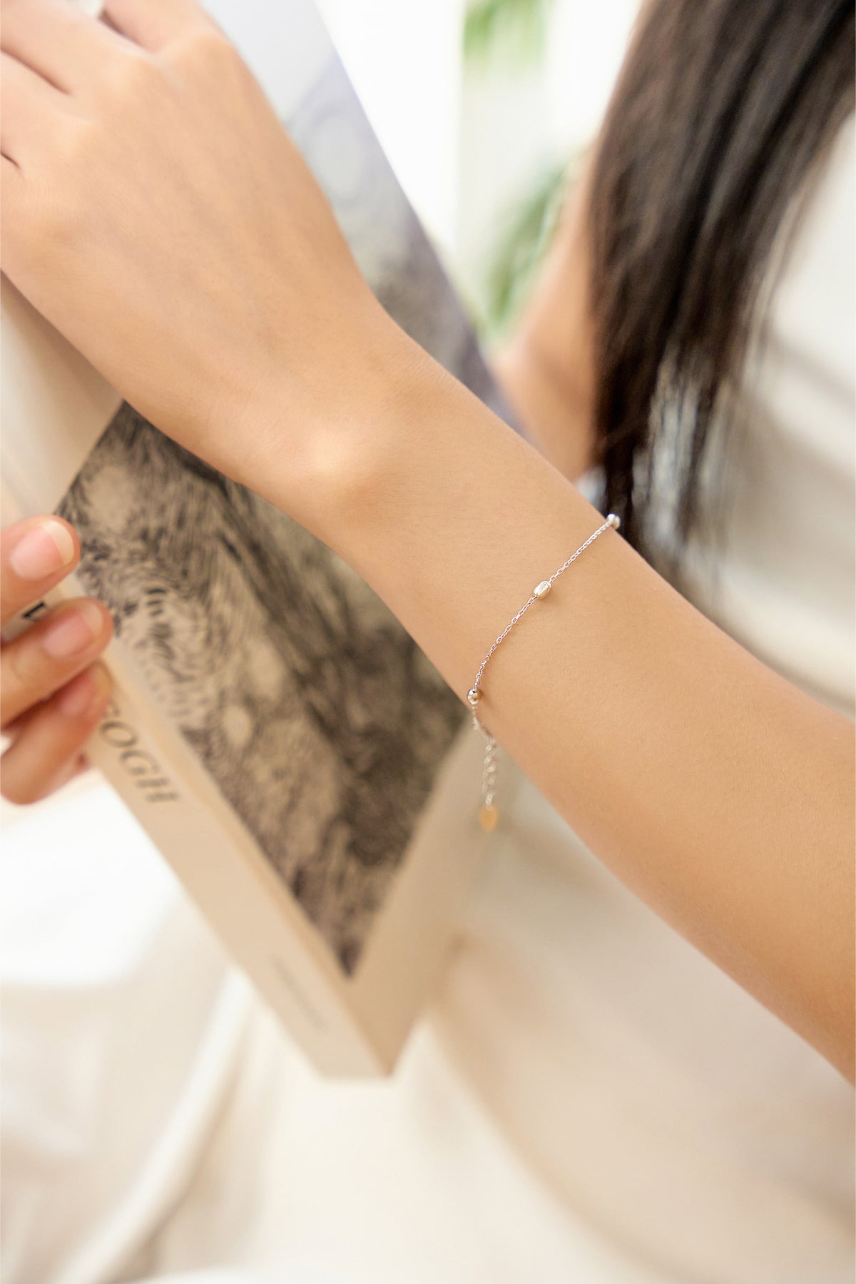 Orbit Beads Bracelet – 925 Silver Minimalist Chain – View 10 | ARTTOO STUDIO