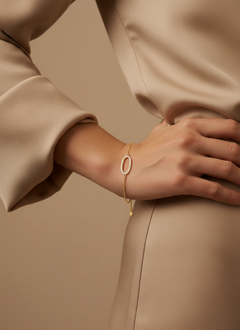 Oval Radiance Bracelet – Brass with 18K Gold Plating – View 6 | ARTTOO STUDIO