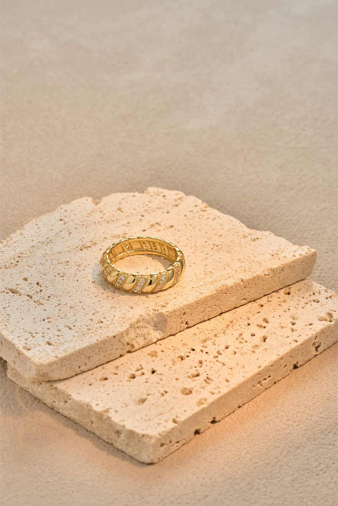 Twisted Pavé Band Ring – 925 Silver with 18K Gold/Platinum Plating – View 9 | ARTTOO STUDIO
