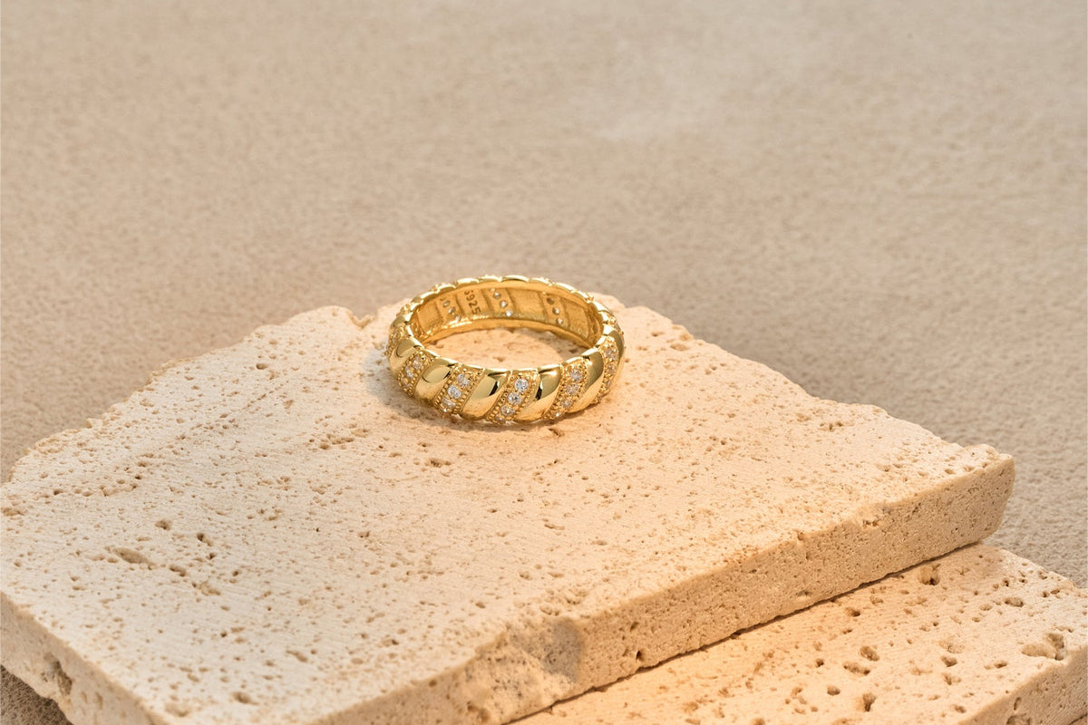 Twisted Pavé Band Ring – 925 Silver with 18K Gold/Platinum Plating – View 8 | ARTTOO STUDIO