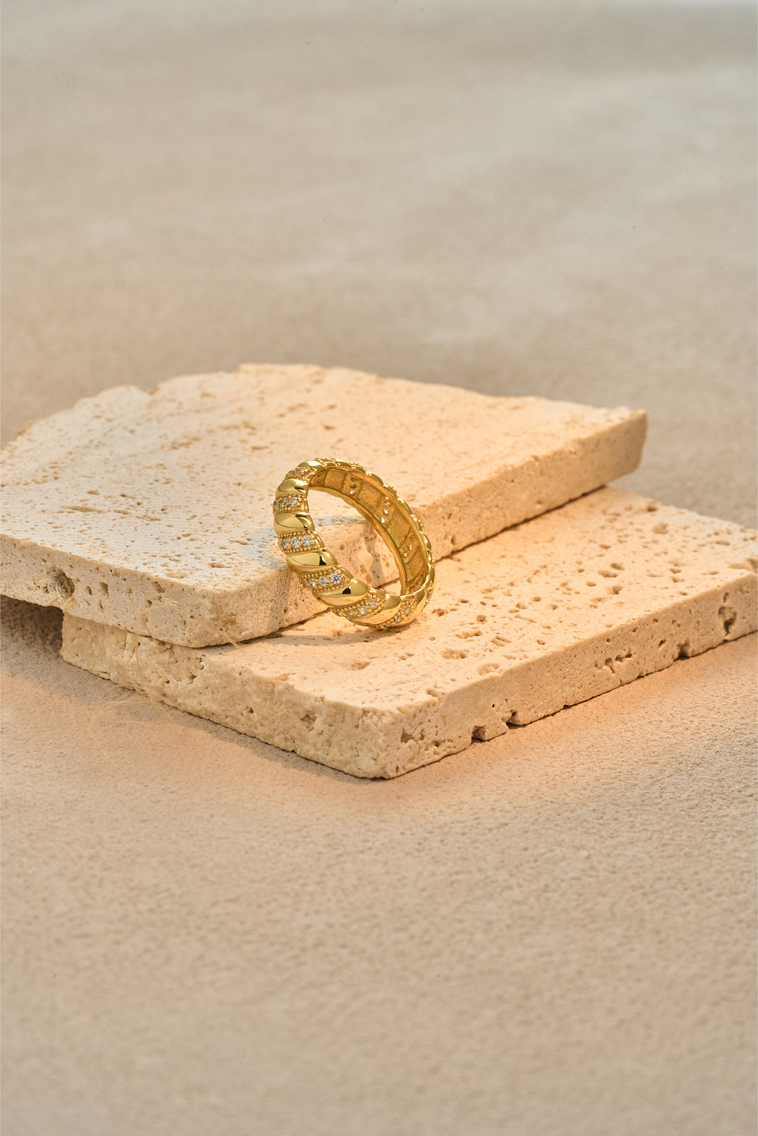 Twisted Pavé Band Ring – 925 Silver with 18K Gold/Platinum Plating – View 7 | ARTTOO STUDIO