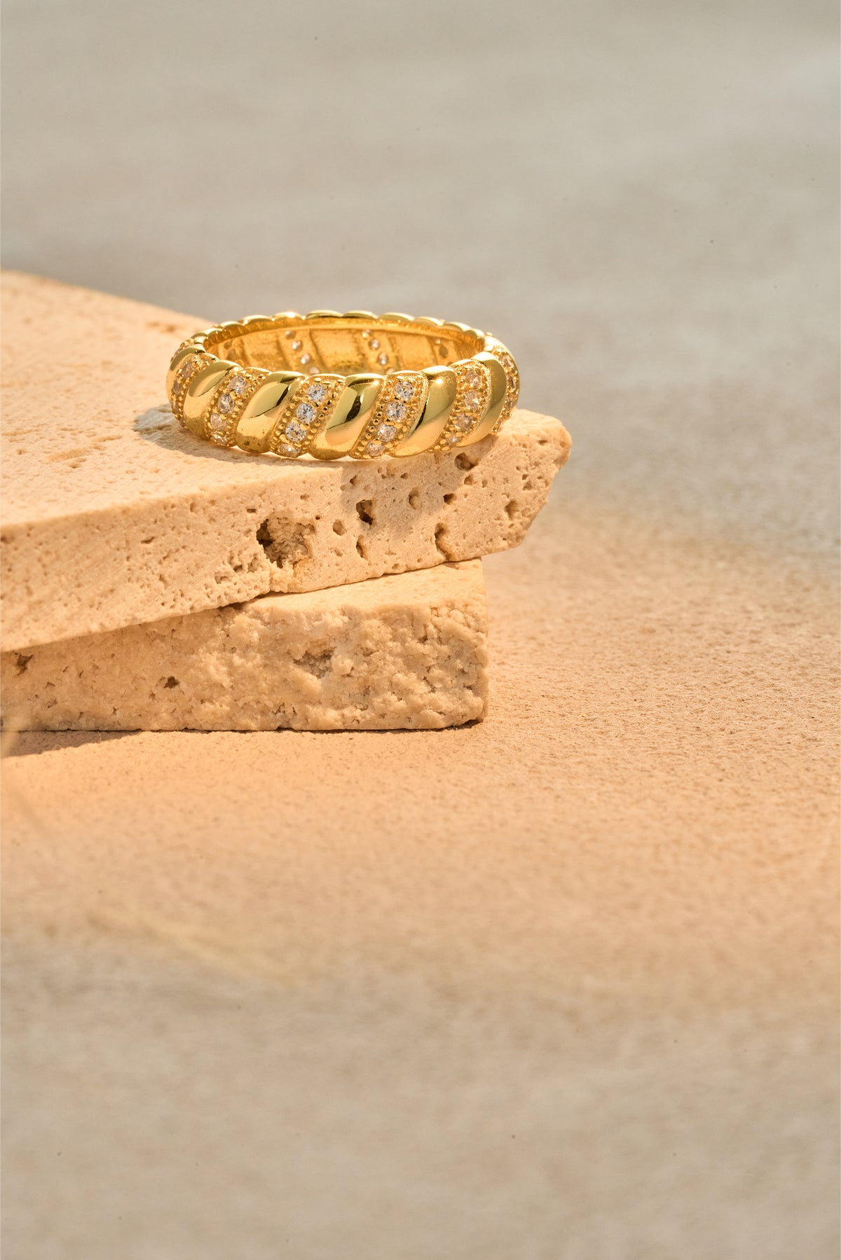 Twisted Pavé Band Ring – 925 Silver with 18K Gold/Platinum Plating – View 6 | ARTTOO STUDIO