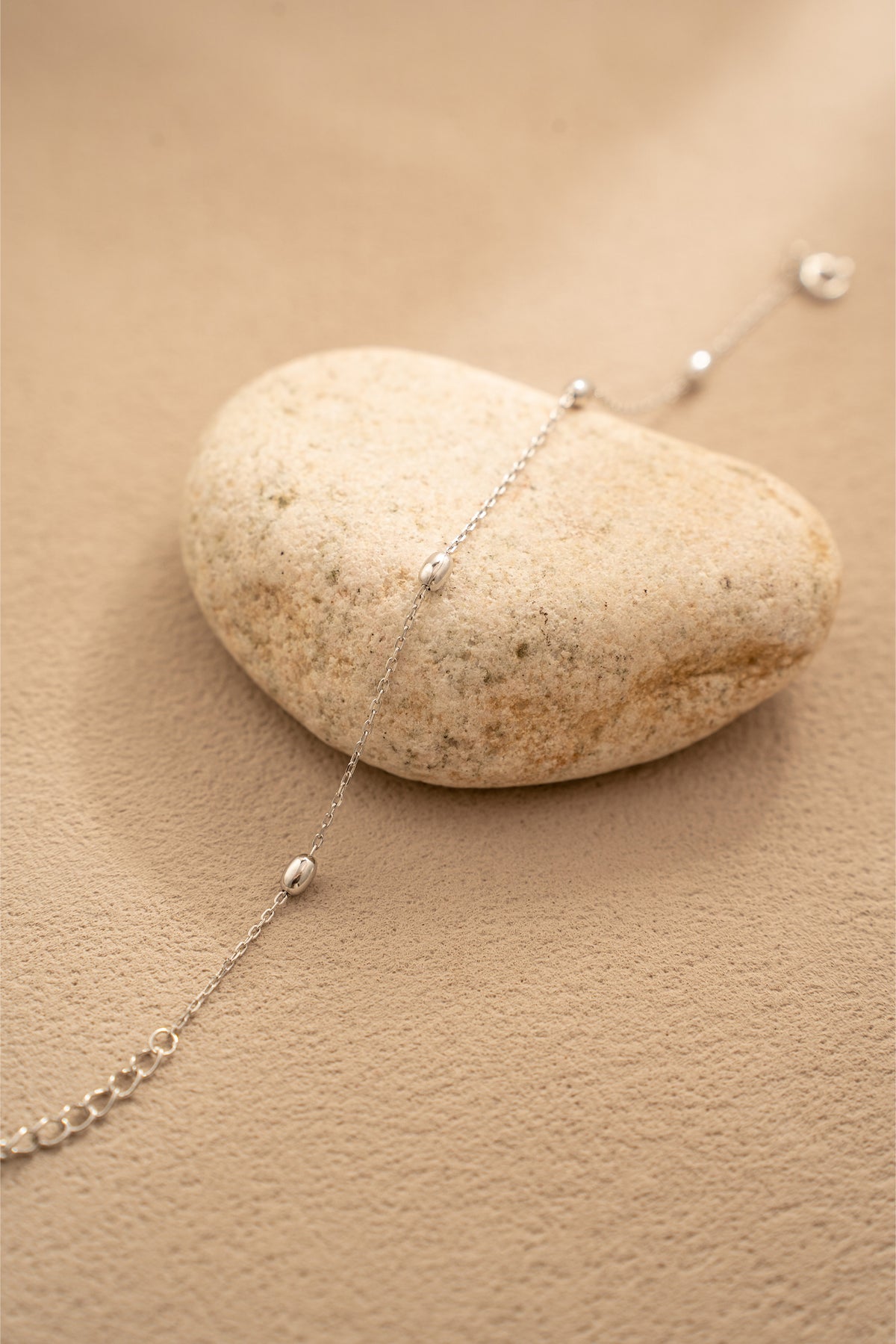 Orbit Beads Bracelet – 925 Silver Minimalist Chain – Lifestyle & On-Model Look | ARTTOO STUDIO
