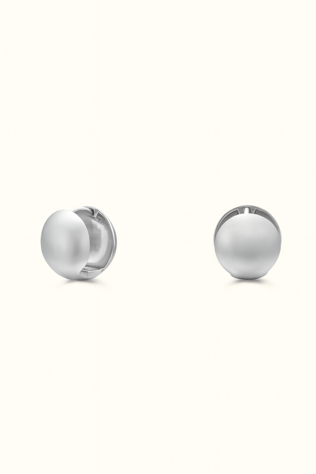 Halo Whisper Hoop Earrings – 925 Sterling Silver, Platinum Finish – Detail and Craftsmanship | ARTTOO STUDIO